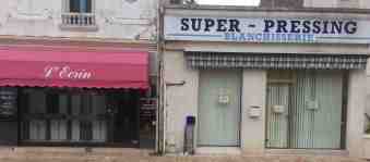 blanchisserie &amp; bijouterie